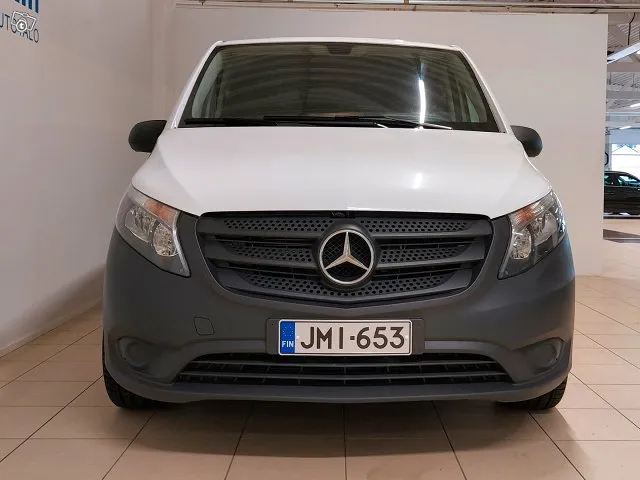 Mercedes-Benz Vito 114CDI 4x4 keskipitkä Autom. / Alv. / Van Image 2